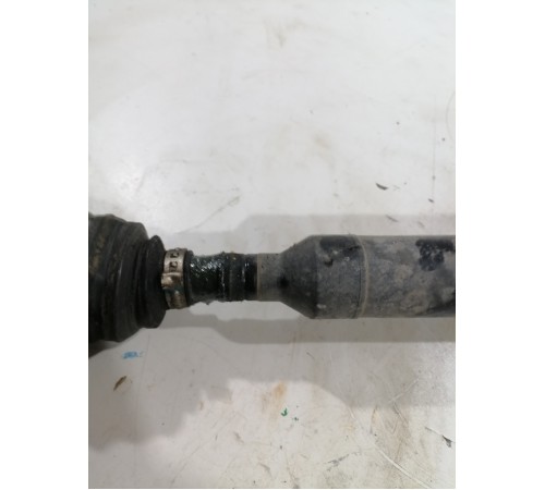 Полуось (привод) передний правый