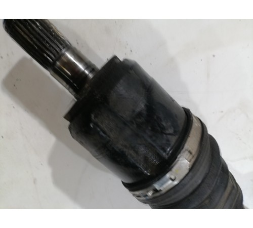 Полуось (привод) передний правый