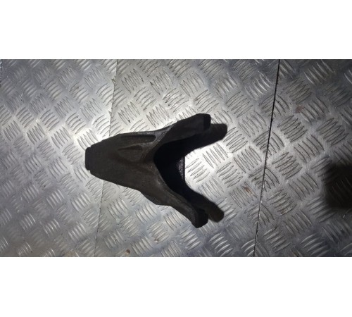 Кронштейн двигателя перед. лев.