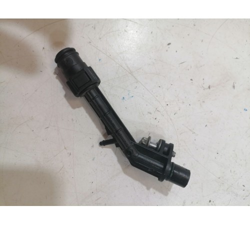 Трубка двигателя