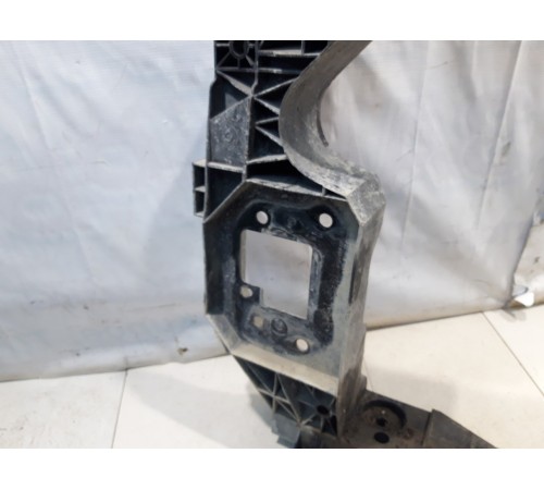 Панель передняя(рамка радиатора)