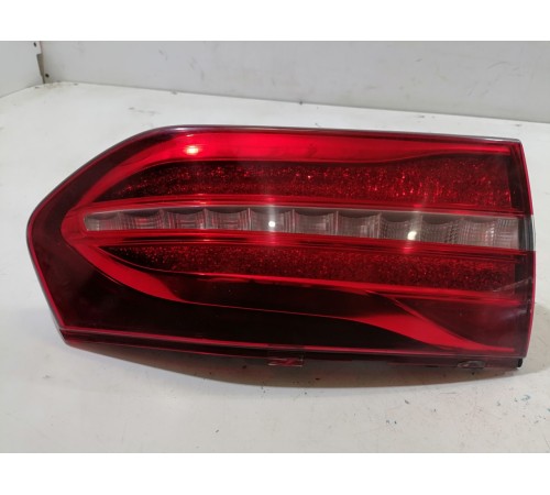 Фонарь внутренний задний левый