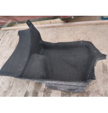 Обшивка багажника правая