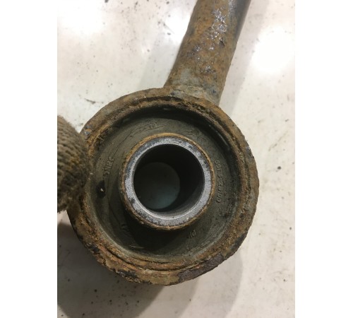 Рычаг подвески (задний, левый)