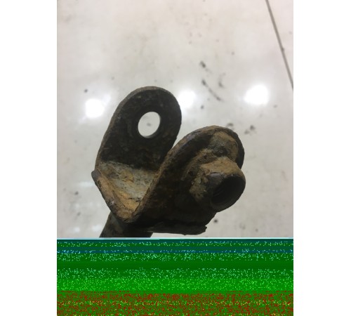 Рычаг подвески (задний, левый)