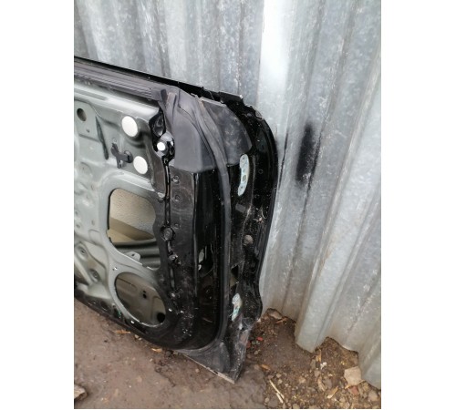 Дверь задняя левая