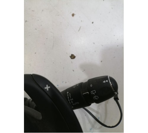 Подрулевой переключатель