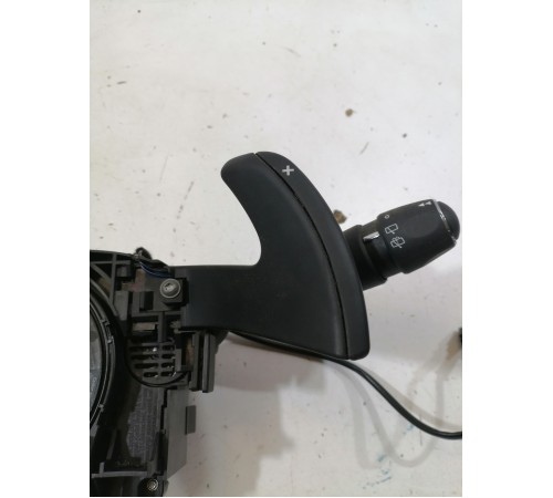 Подрулевой переключатель