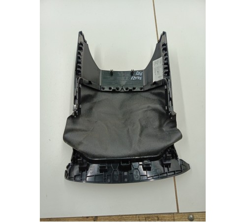 Кожух рулевой колонки верхний