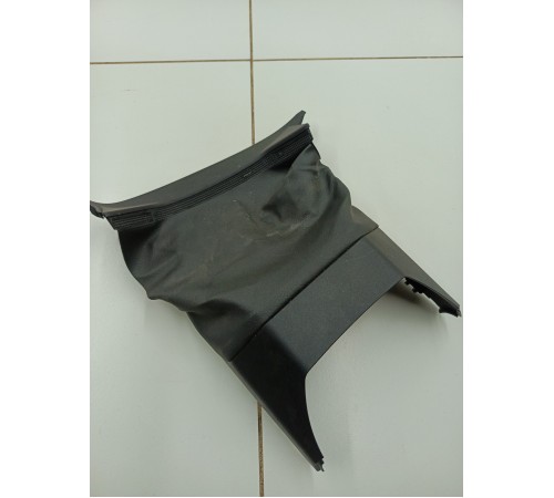 Кожух рулевой колонки верхний