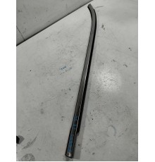 Молдинг стекла задний левый
