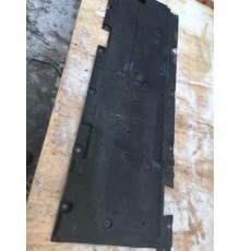 Защита днища правая антигравийная