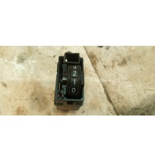 Кнопка корректора фар