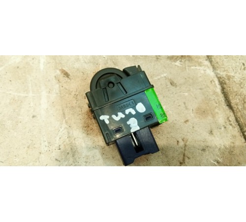 Кнопка корректора фар