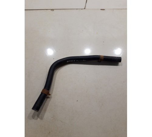 Патрубок вентиляции картерных газов