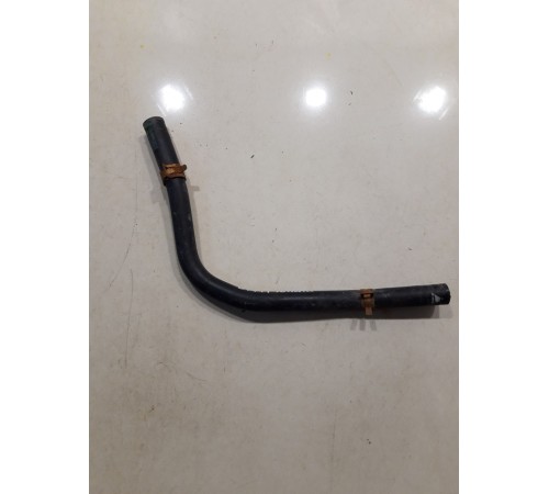 Патрубок вентиляции картерных газов