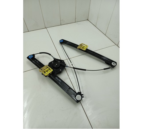 Стеклоподъемник двери передний правый