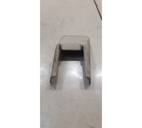 накладка крепления сиденья