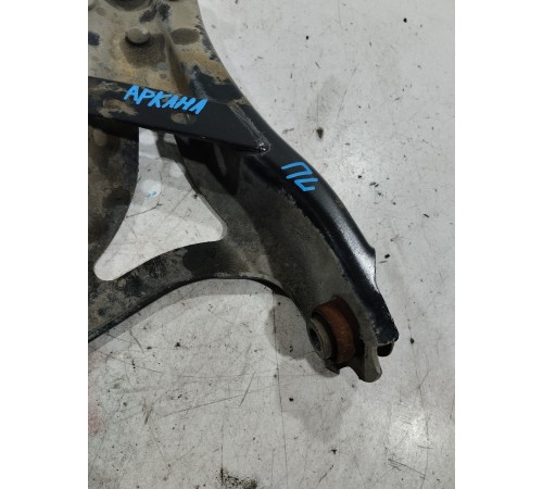 Рычаг подвески (передний левый)
