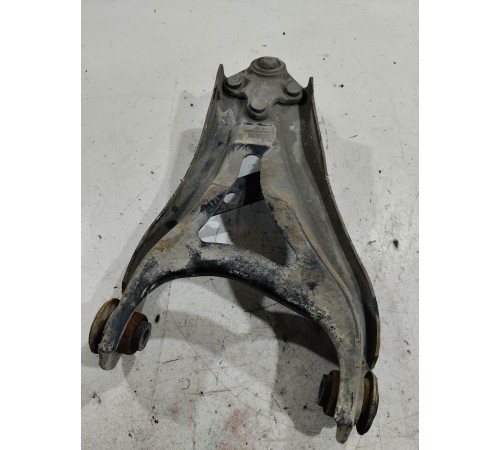 Рычаг подвески (передний левый)