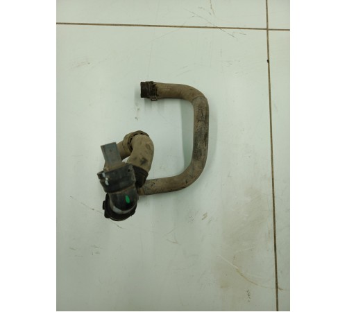 Патрубок охлаждения