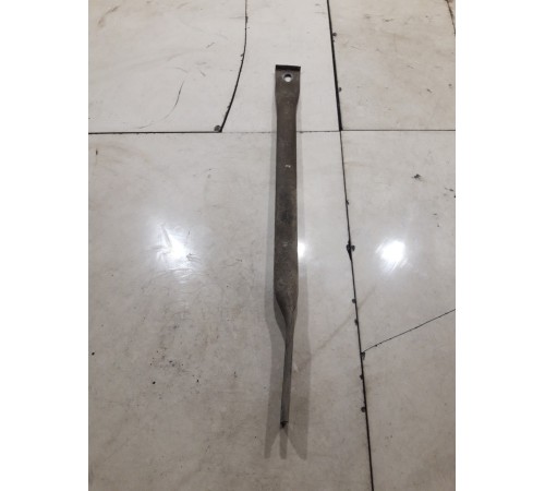 Распорка кузова правая