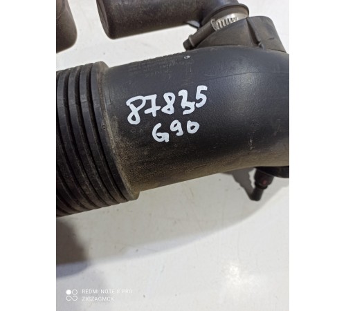 Патрубок воздушного с абсорбером