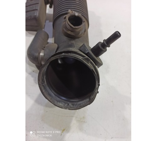 Патрубок воздушного с абсорбером