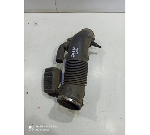 Патрубок воздушного с абсорбером