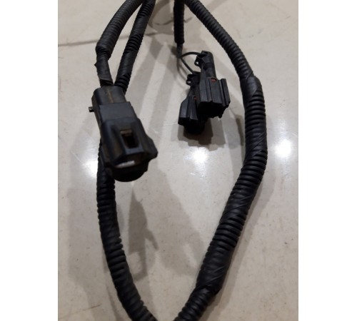 Электропроводка форсунок омывателя лобового стекла