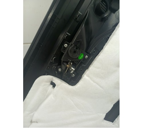 Обшивка двери задняя правая