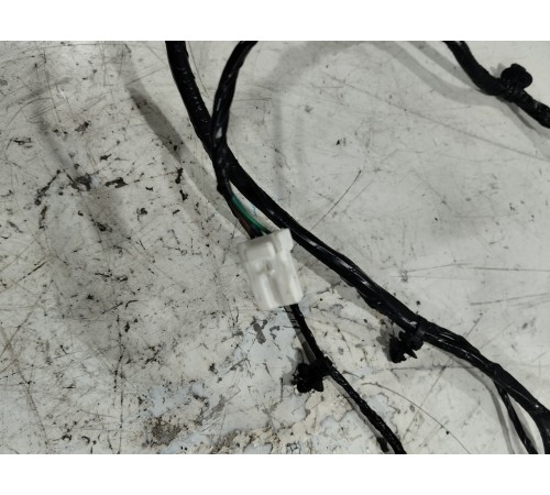 Электропроводка крышки багажника