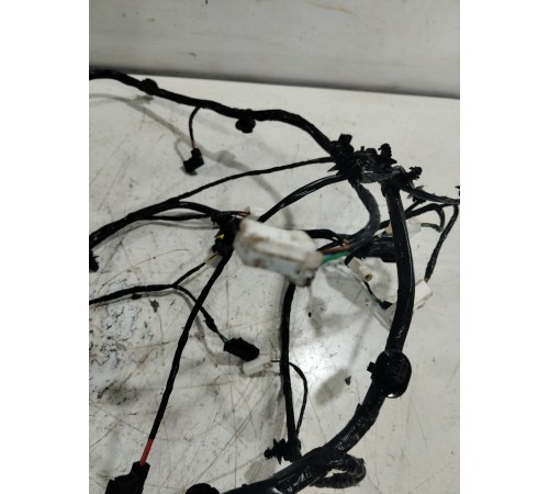 Электропроводка крышки багажника