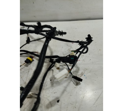 Электропроводка крышки багажника