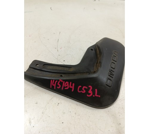 Брызговик задний левый