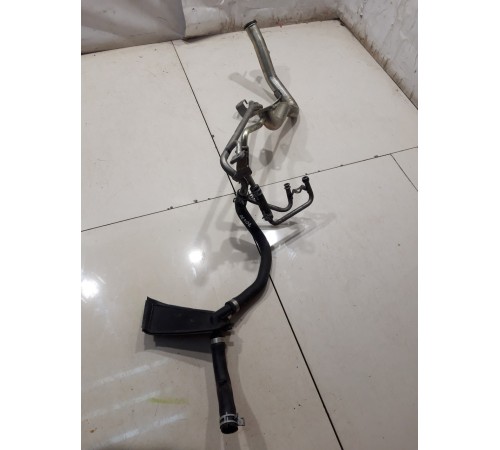 Патрубок системы охлаждения