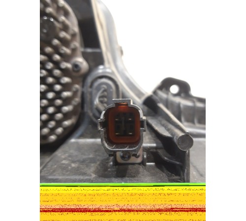 Фара противотуманная (передняя правая)