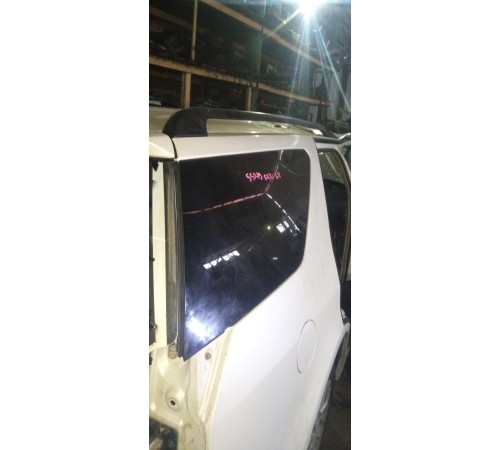 Стекло кузовное глухое заднее правое