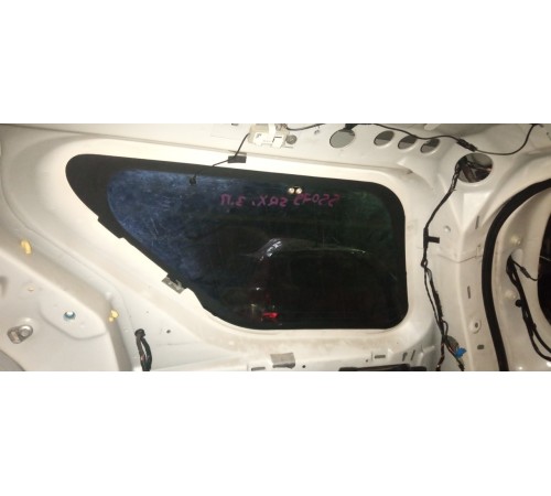 Стекло кузовное глухое заднее правое