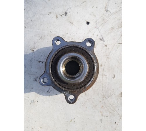 Ступица задняя правая