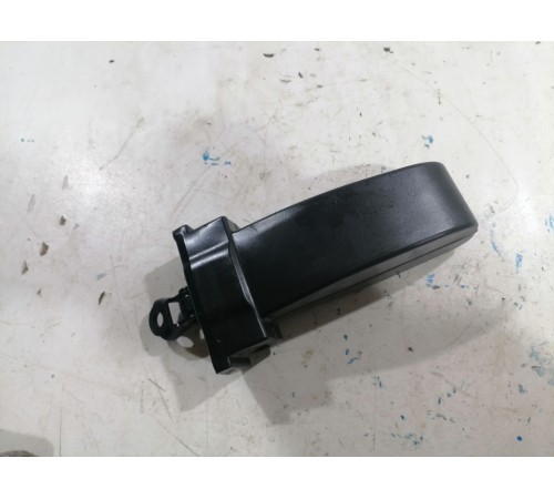 Ограничитель двери передний правый