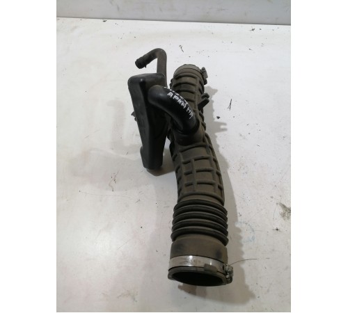 Патрубок воздушного фильтра