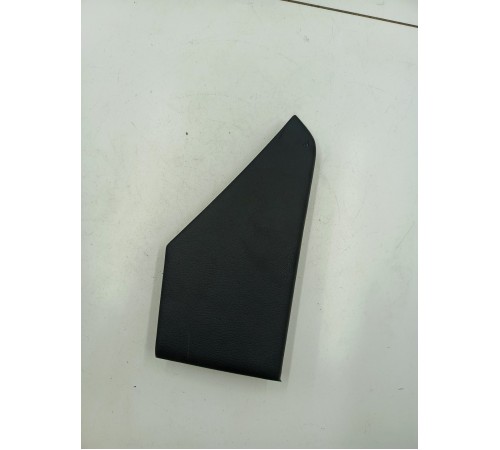 Накладка торпедо левая