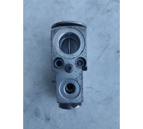 Расширительный клапан кондиционера