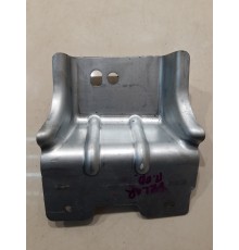 Кронштейн (передний, правый)