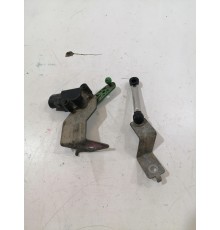 Датчик высоты кузова задний левый