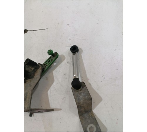 Датчик высоты кузова задний левый