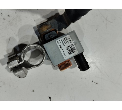 Клемма аккумулятора минусовая