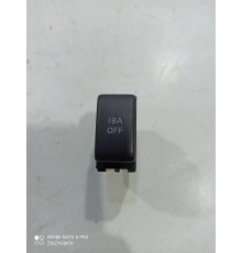 Кнопка отключения системы аварийного торможения