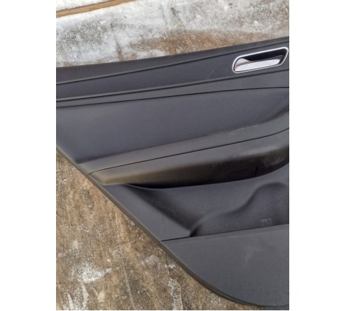 Обшивка двери задняя левая